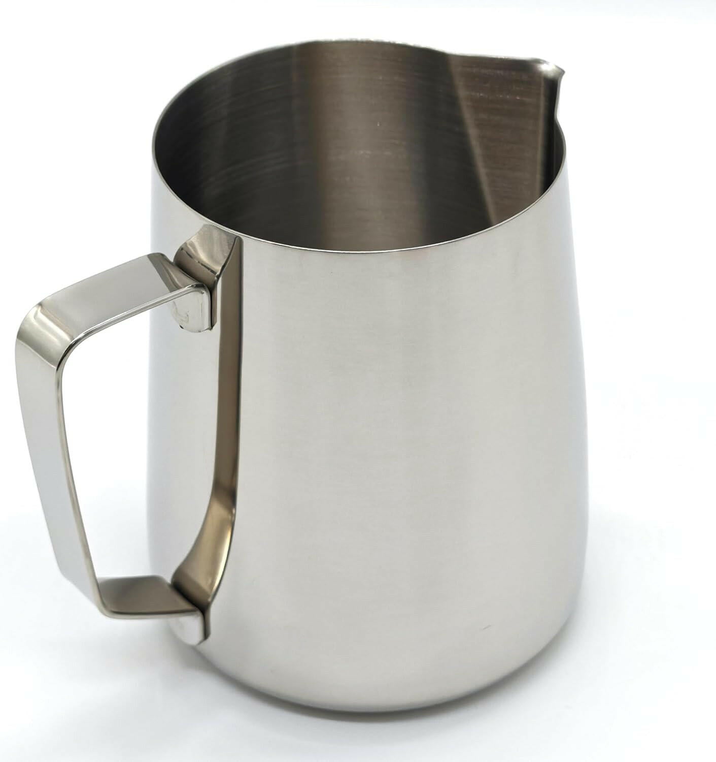 Swigrance Wax Pouring Pitcher